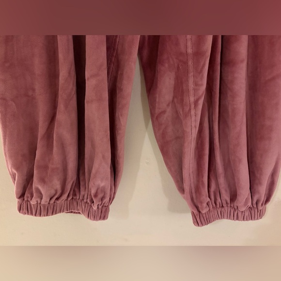 FP Movement Momentum Velour Pants!🔥 with pockets! XL- New w/ Tags! - Picture 13 of 16